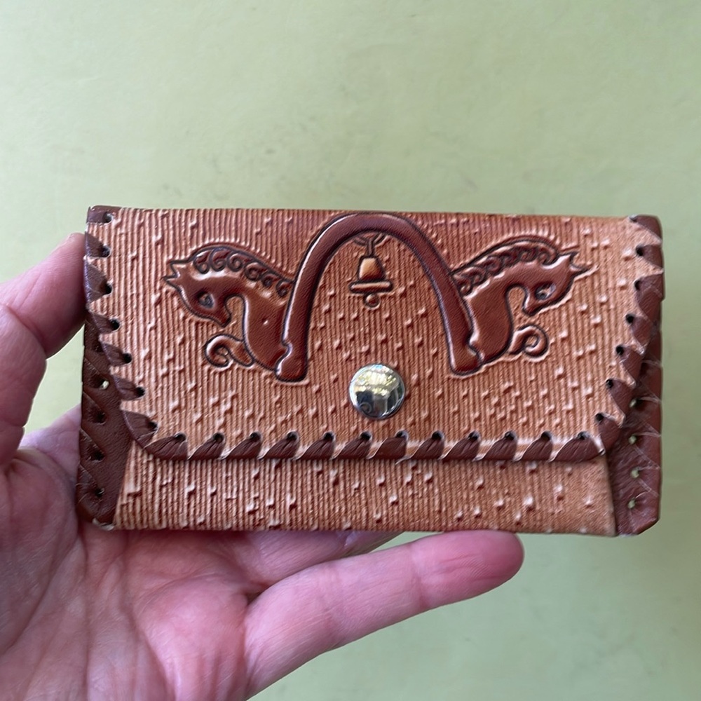 Vintage 70’s tool made leather coin purse/card holder